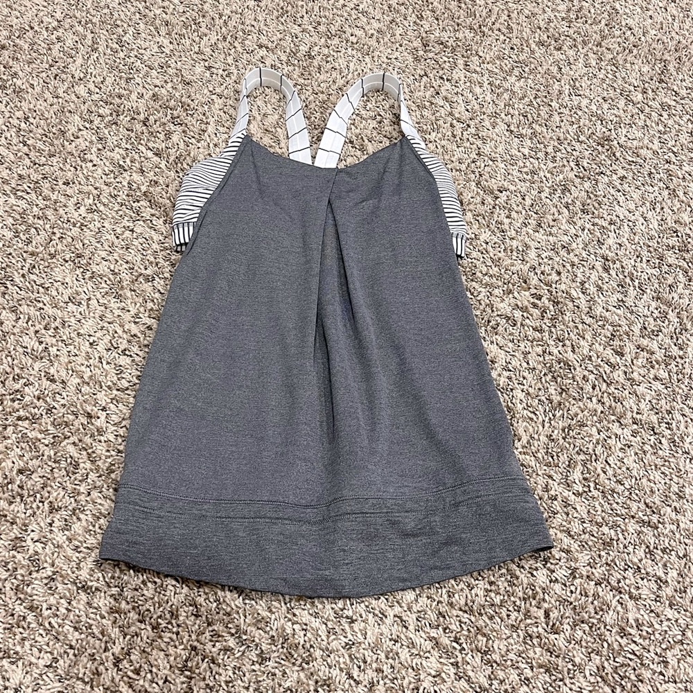 LULULEMON workout tank 🖤